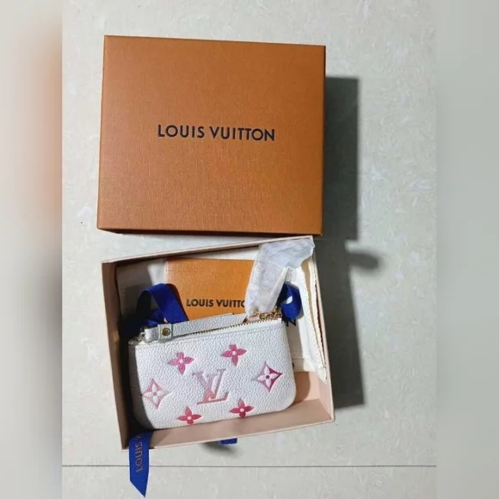 Louis Vuitton Monogram Key Pouch